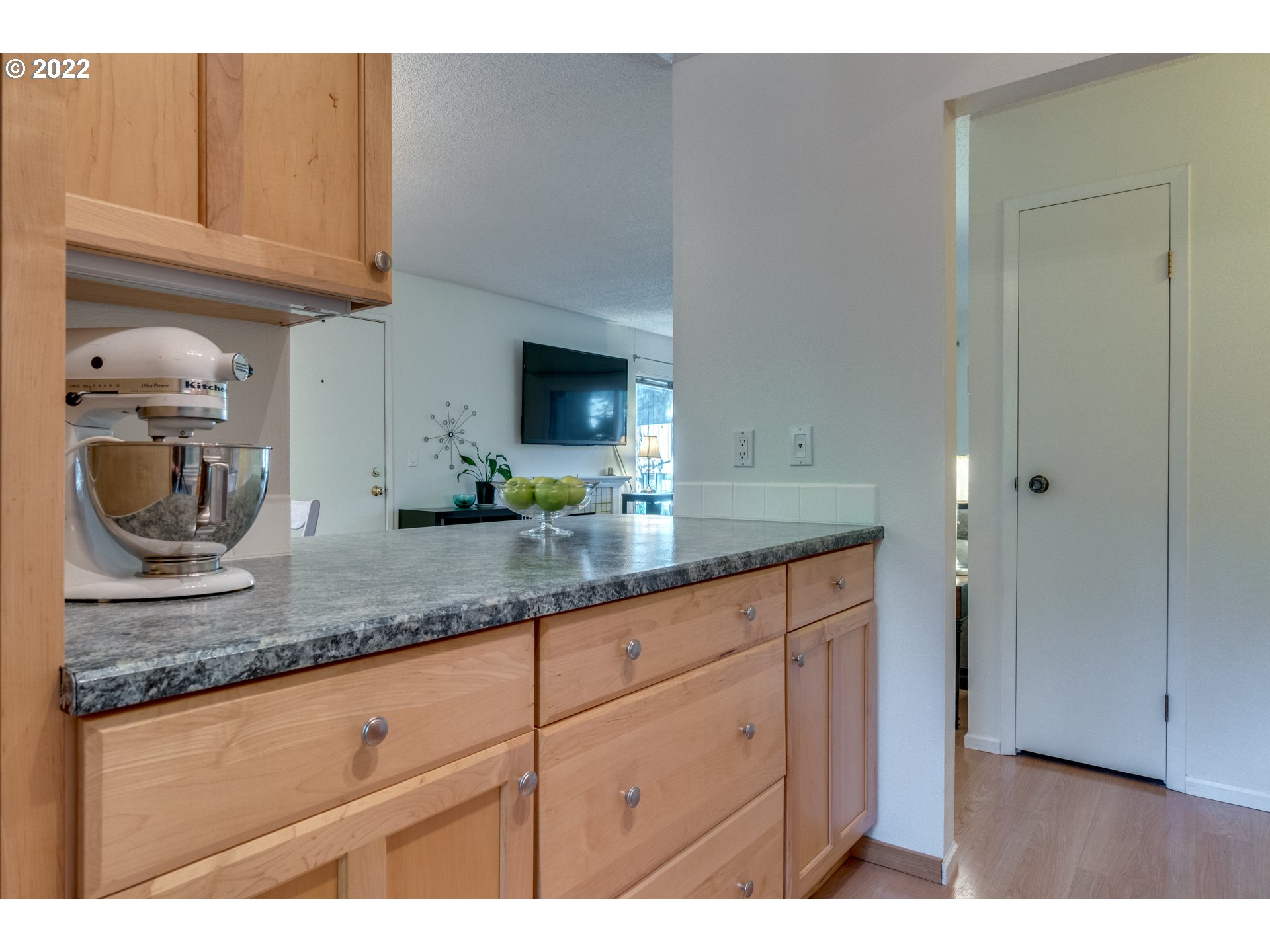 7700 Southwest Barnes Road, Unit D Portland, OR 97225 - Photo 6 of 32 Gallery Image 6