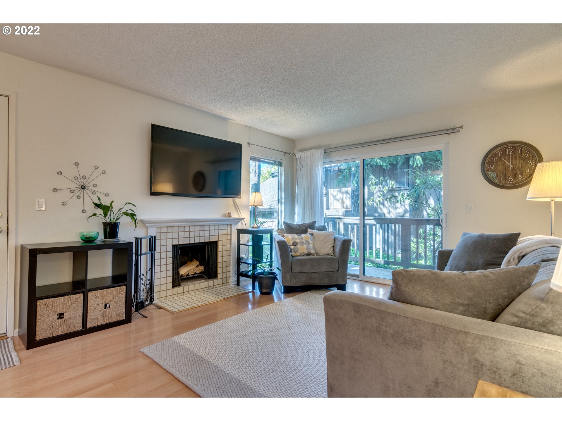 7700 Southwest Barnes Road, Unit D Portland, OR 97225 - Photo 9 of 32 Gallery Image 9