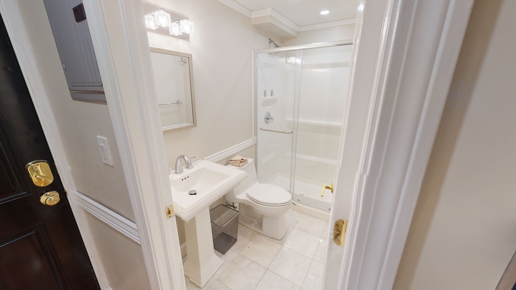 290 Beacon Street, Unit 2 Boston, MA 02116 - Photo 5 of 23