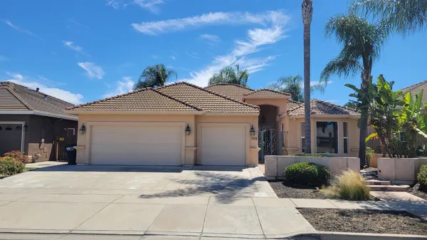 $635,000 | 3308 Sharon Avenue, Modesto, CA 95355