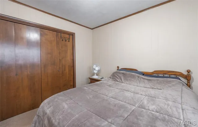 $295,000 | 1740 Brier Creek Road, Harrisburg, IL 62946