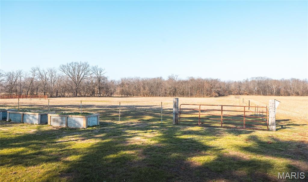 1740 Brier Creek Road Harrisburg, IL 62946 - Photo 29 of 52