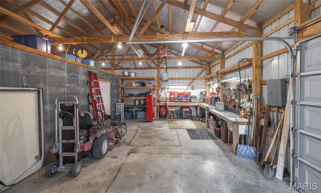 $295,000 | 1740 Brier Creek Road, Harrisburg, IL 62946