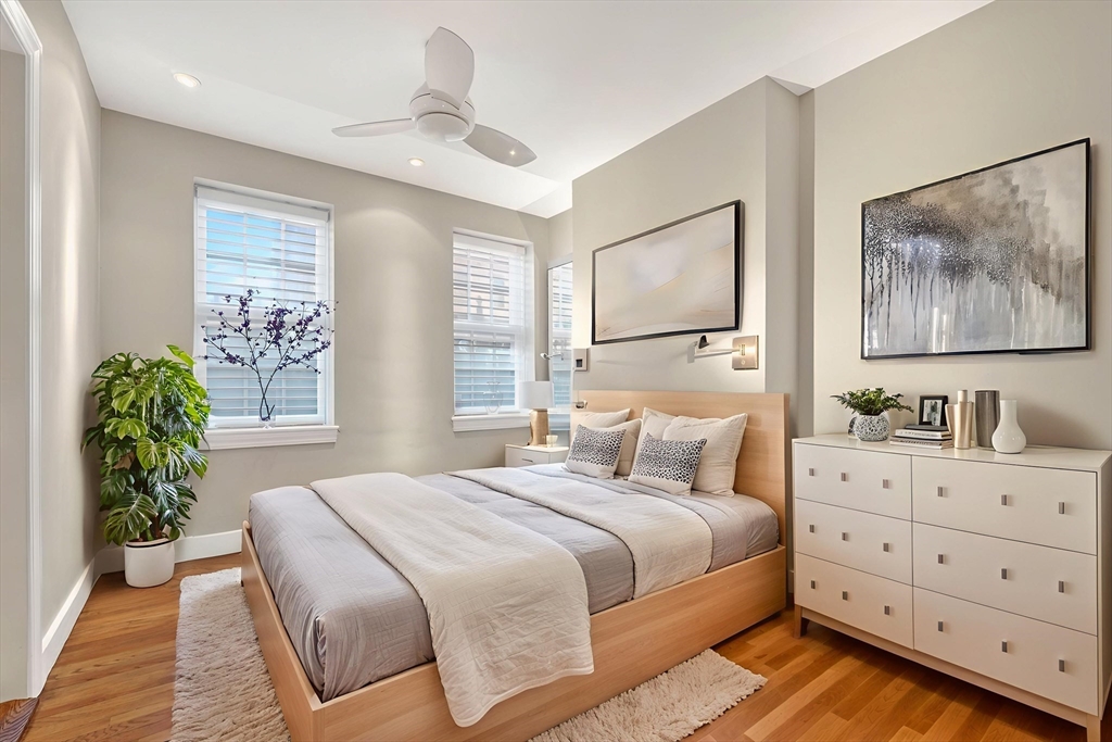 42 Clarendon Street, Unit 1 Boston, MA 02116 - Photo 12 of 26