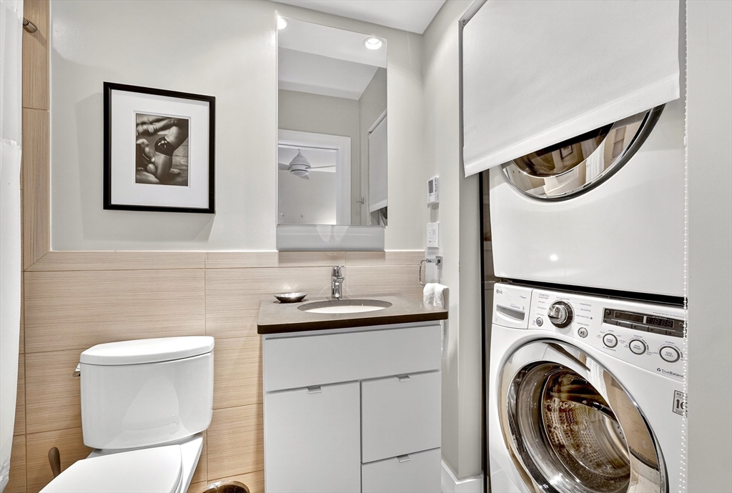 42 Clarendon Street, Unit 1 Boston, MA 02116 - Photo 17 of 26