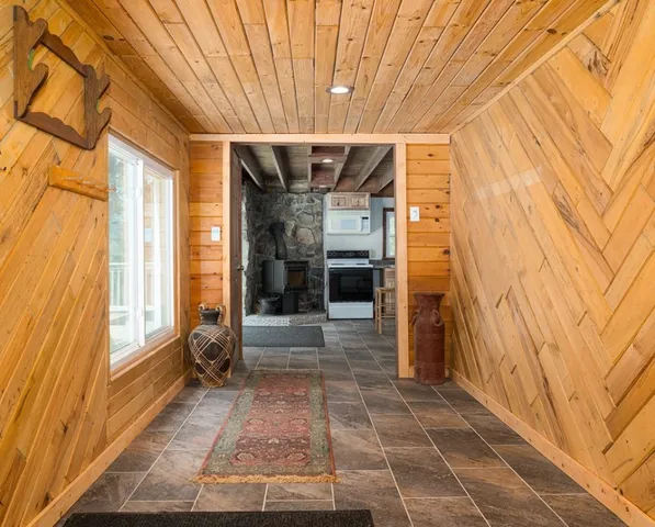 $290,000 | 47 Hereford Lane, Westfield, PA 16950