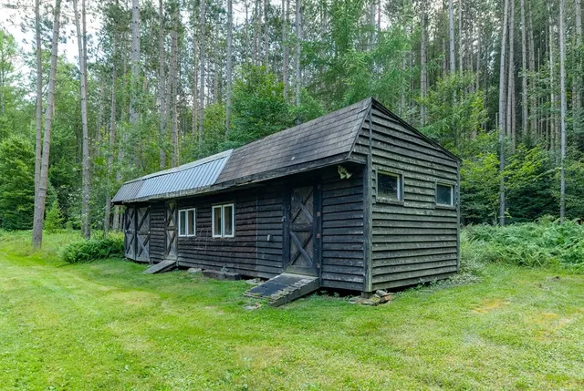 $290,000 | 47 Hereford Lane, Westfield, PA 16950