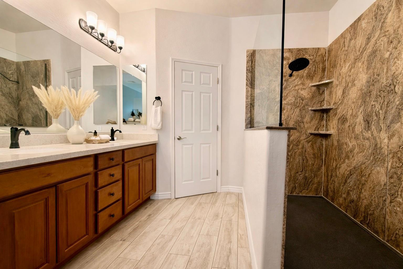 17564 West Verdin Road Goodyear, AZ 85338 - Photo 11 of 42 Photo #11