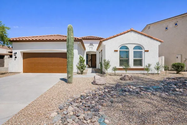 $2,795 | 17564 West Verdin Road, Goodyear, AZ 85338