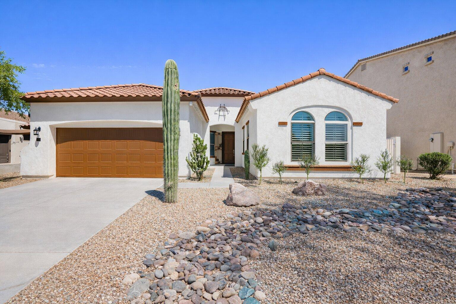 17564 West Verdin Road Goodyear, AZ 85338 - Photo 2 of 42 Photo #2