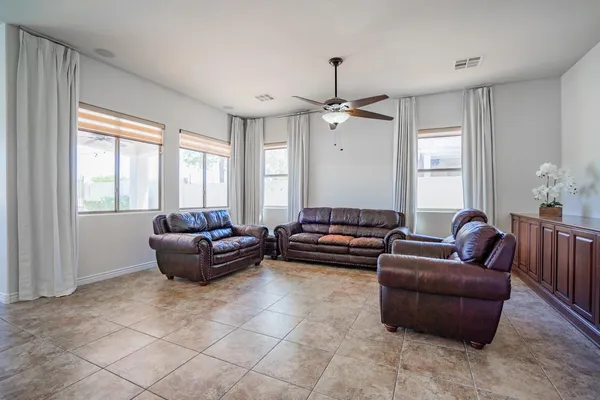 $2,795 | 17564 West Verdin Road, Goodyear, AZ 85338