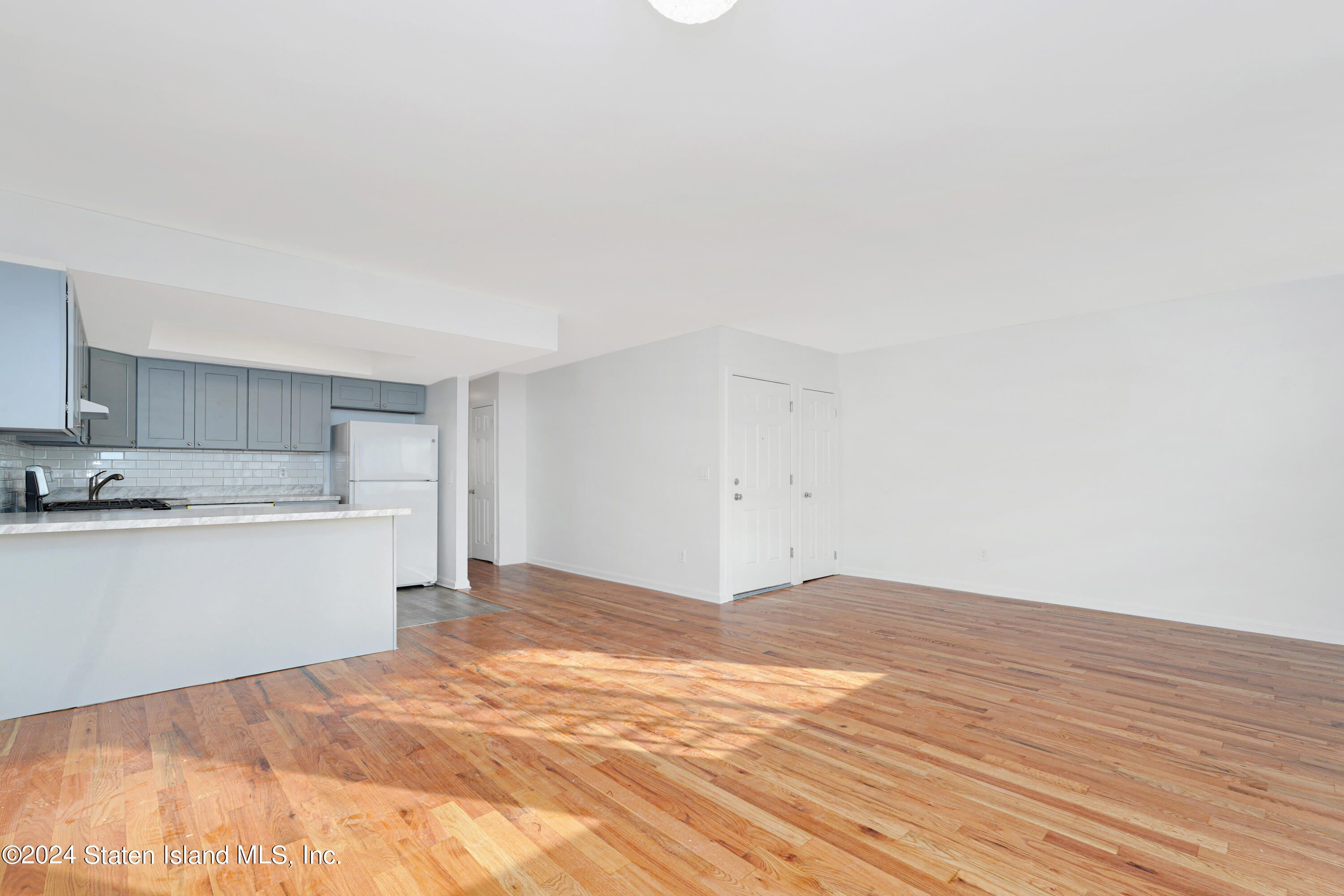 51 Racal Court Staten Island, NY 10314 - Photo 8 of 42 8 - 3RD FL KITCHEN