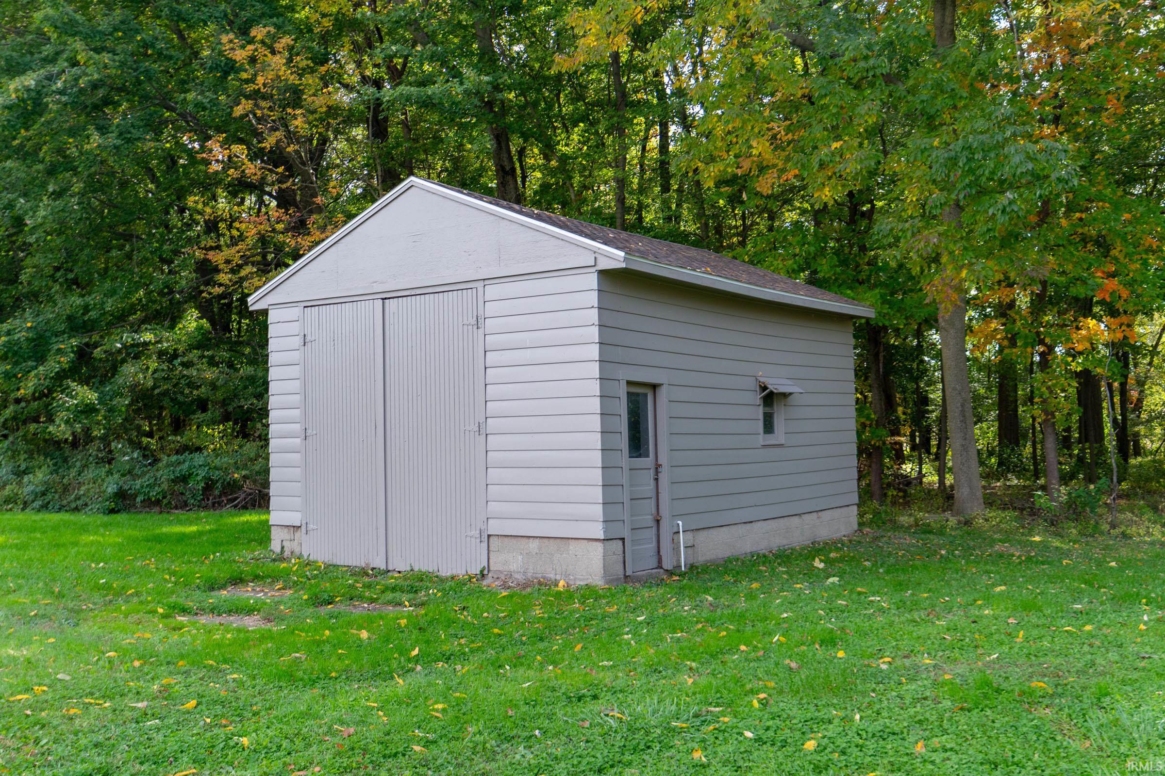 16988 New Road Bremen, IN 46506 - Photo 27 of 34