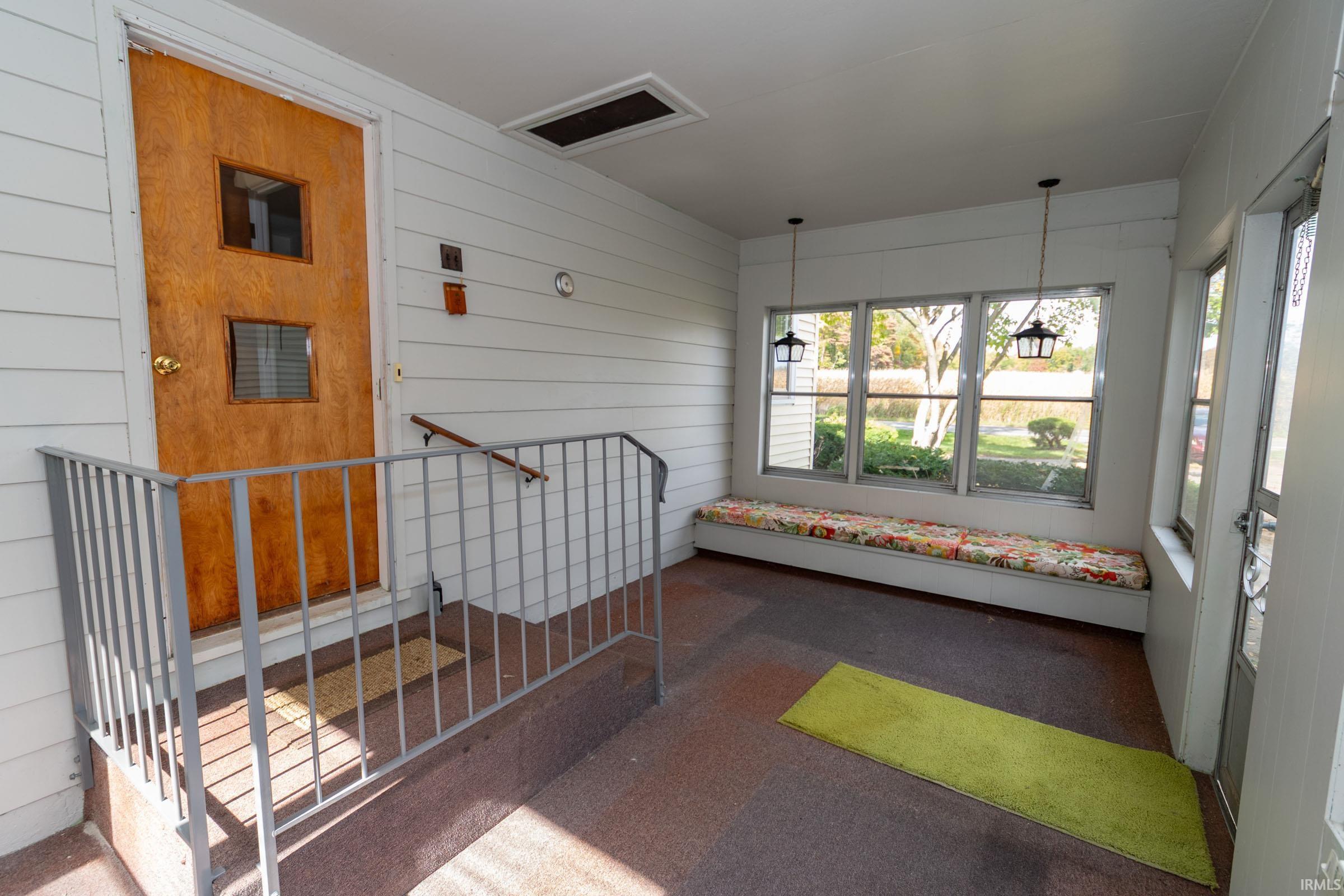 16988 New Road Bremen, IN 46506 - Photo 6 of 34