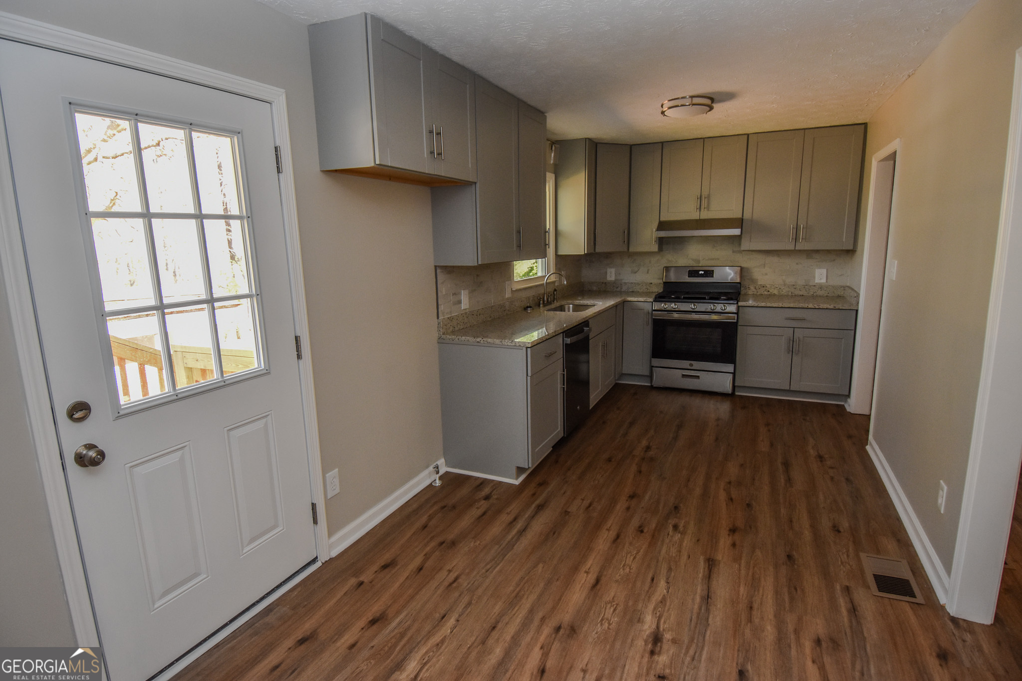 1621 Rover Zetella Road Williamson, GA 30292 - Photo 12 of 61