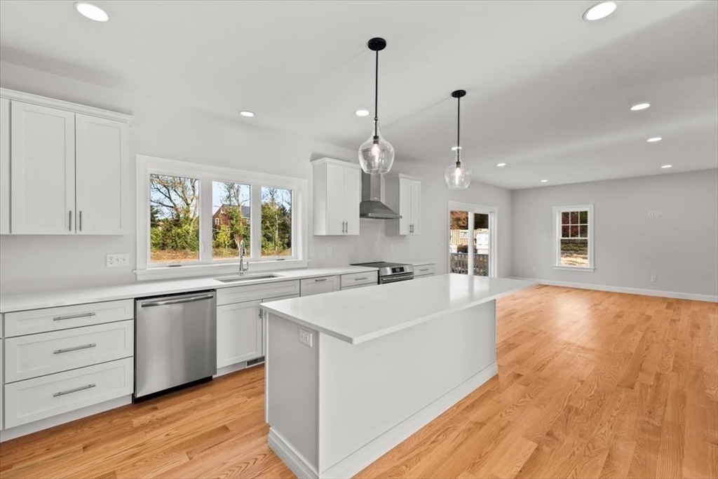 225 Whitman Street Bridgewater, MA 02324 - Photo 5 of 36