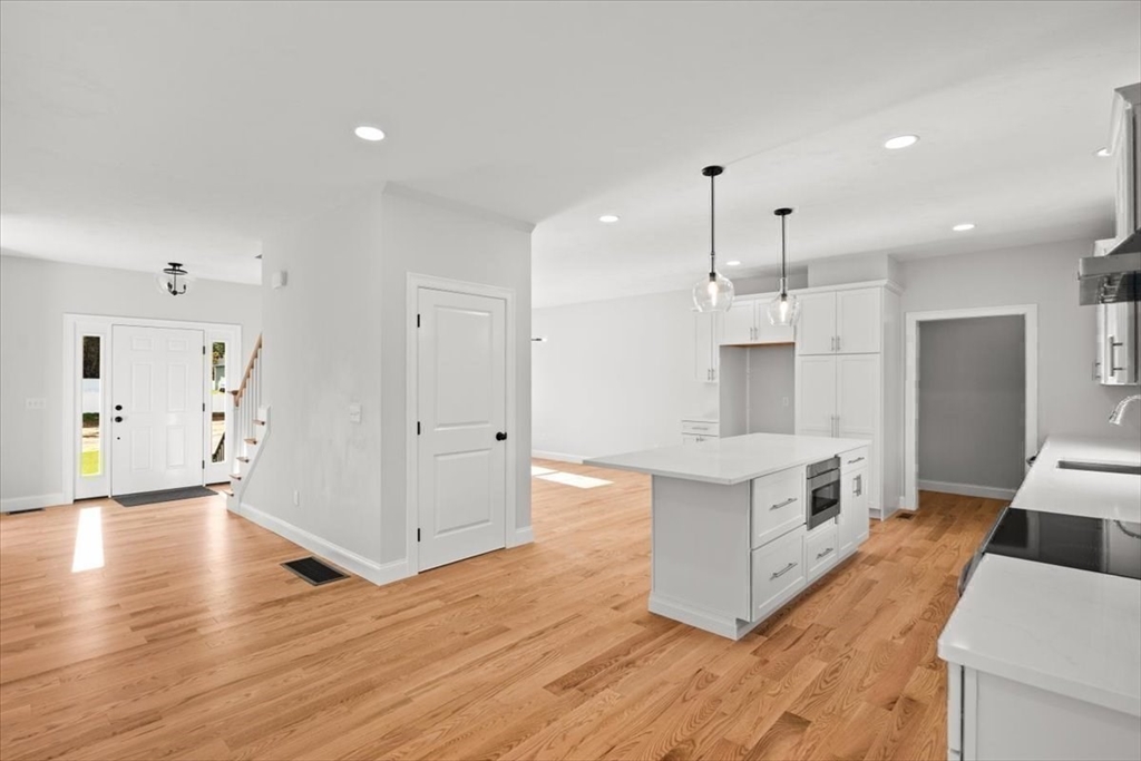 225 Whitman Street Bridgewater, MA 02324 - Photo 10 of 36