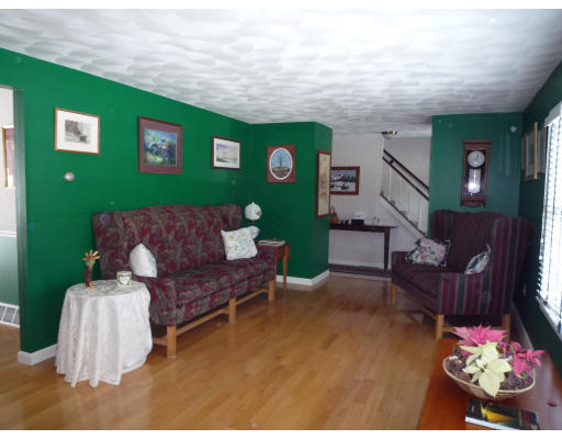 190 Irondequoit Road Franklin, MA 02038 - Photo 8 of 24 Gallery Image 8