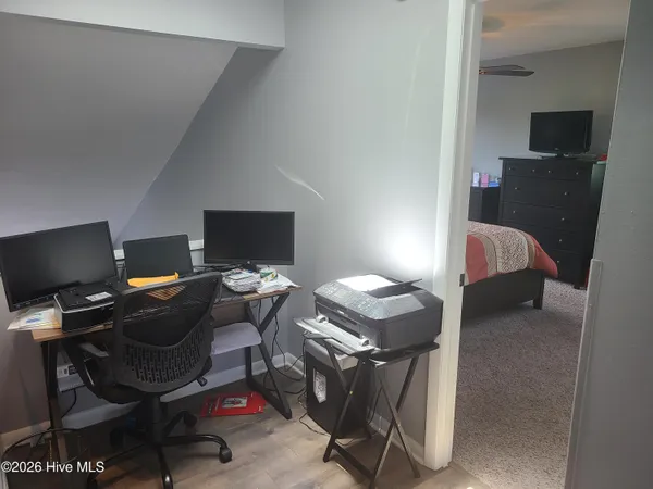 $1,800 | 430 Widgeon Drive, Hampstead, NC 28443