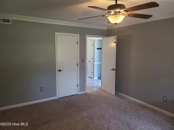 $1,800 | 430 Widgeon Drive, Hampstead, NC 28443