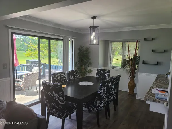 $1,800 | 430 Widgeon Drive, Hampstead, NC 28443