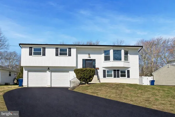 a house view with a outdoor space