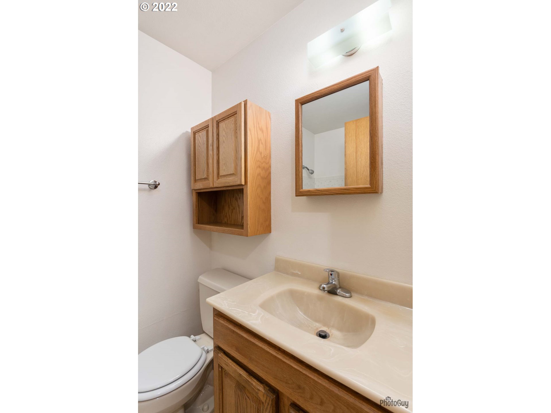 3712 Gilham Road Eugene, OR 97408 - Photo 23 of 32 Gallery Image 23