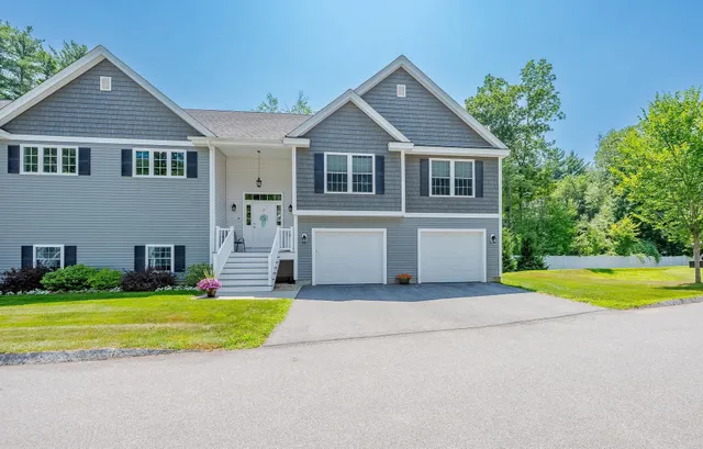 $725,000 | 17 Cypress Circle, Exeter, NH 03833