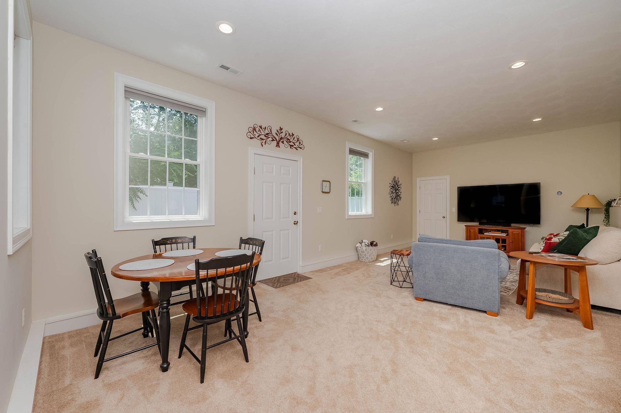 17 Cypress Circle Exeter, NH 03833 - Photo 40 of 52