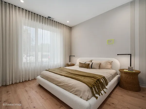 $4,450 | 1257 North Ashland Avenue, Unit 305, Chicago, IL 60622