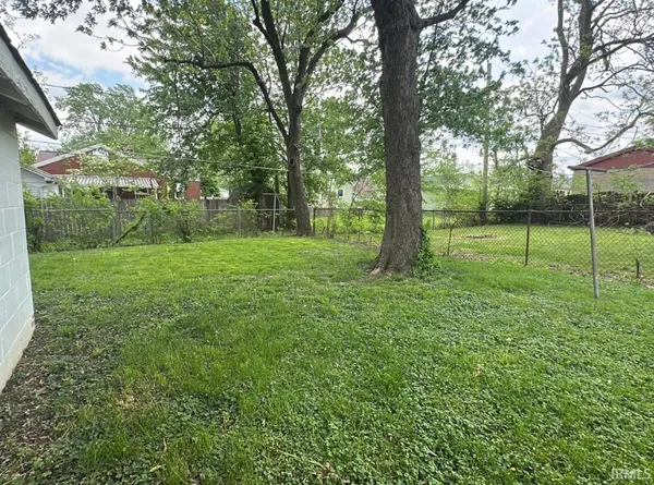 $144,900 | 1907 Oakland Avenue, Evansville, IN 47711
