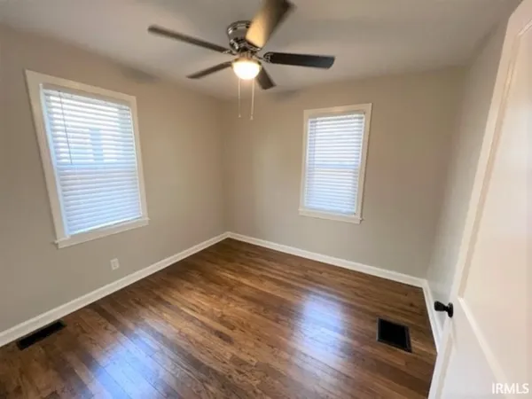 $144,900 | 1907 Oakland Avenue, Evansville, IN 47711