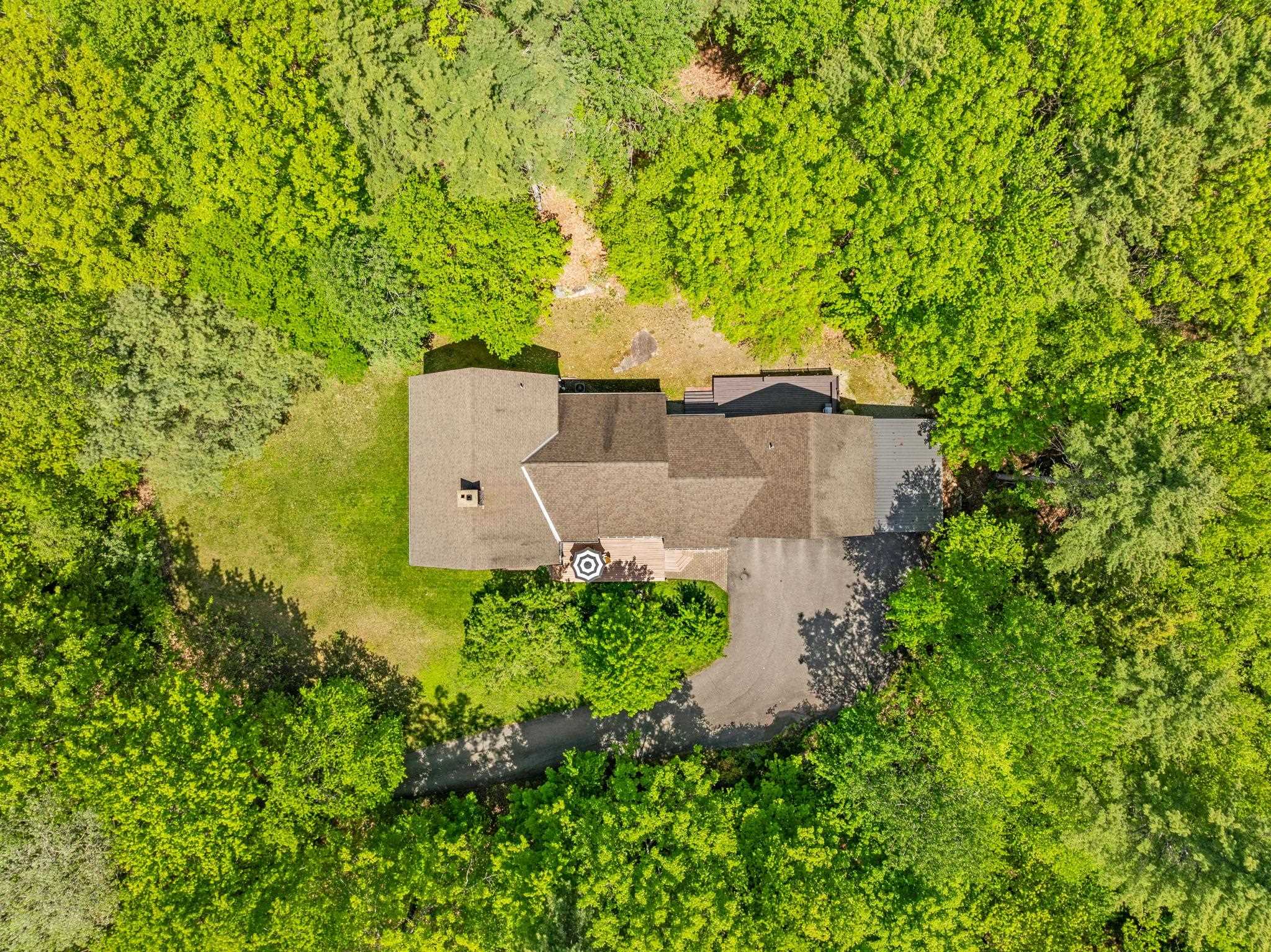 301 Galloping Hill Road Hopkinton, NH 03229 - Photo 3 of 58