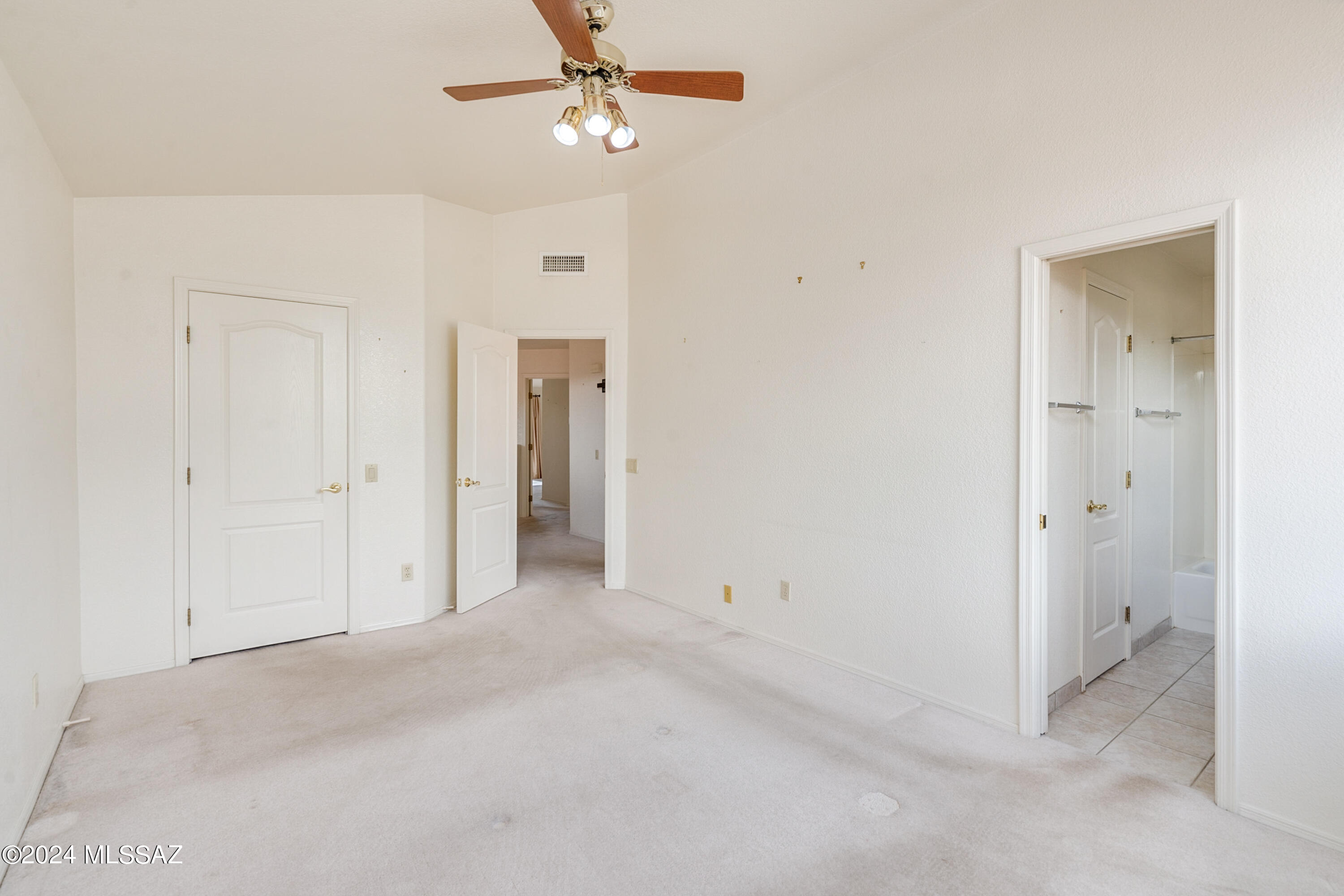 5259 North Mountain Terrace Road Tucson, AZ 85750 - Photo 22 of 38