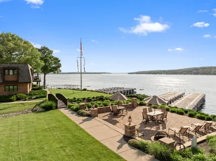 $1,249,000 | 1070 South Lake Shore Drive, Unit 11 2B, Lake Geneva, WI 53147