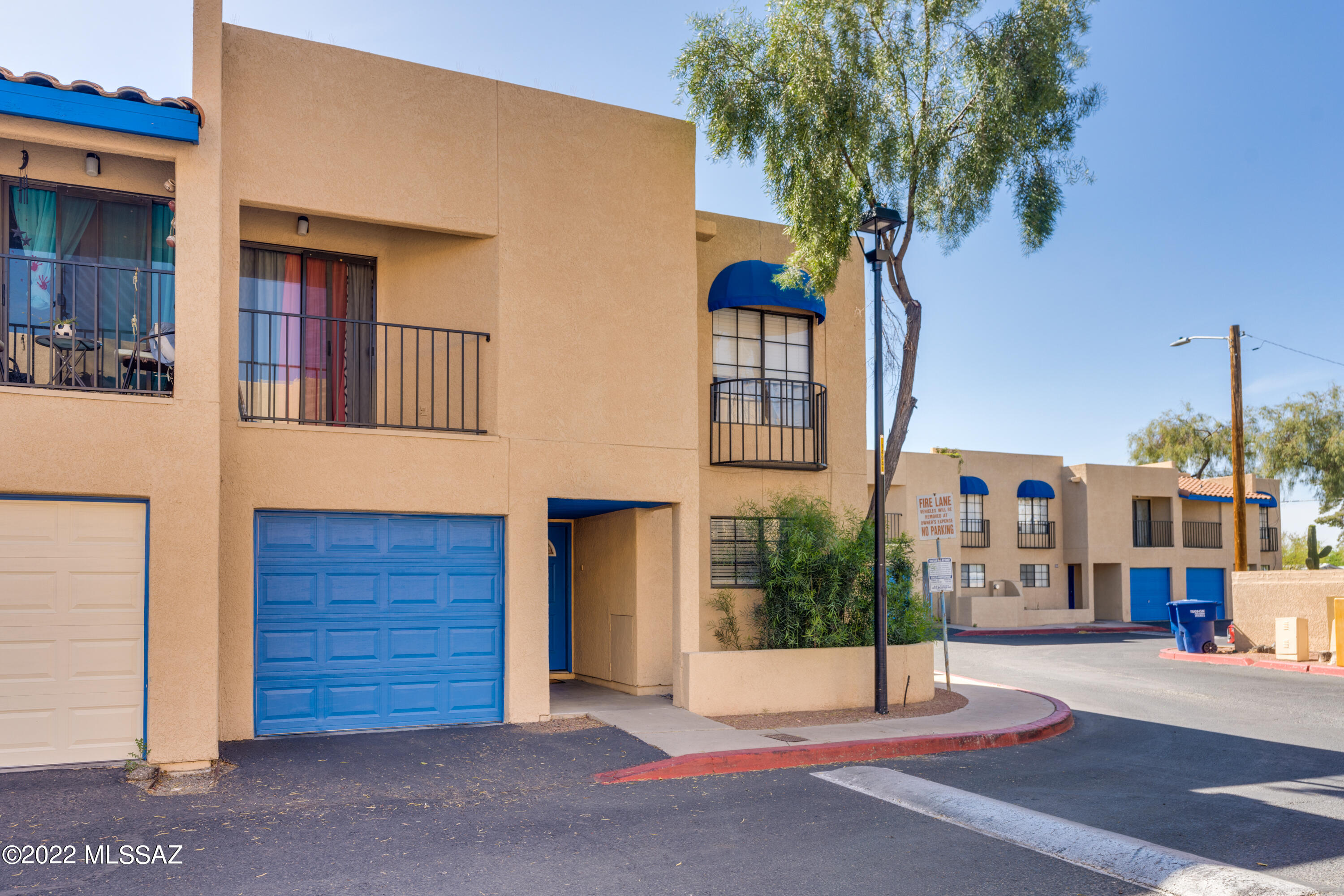 246 East Pastime Road Tucson, AZ 85705 - Photo 3 of 44