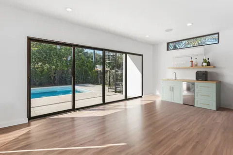 $2,900,000 | 1801 North Lakeside Drive, Lake Worth Beach, FL 33460