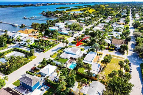 $2,900,000 | 1801 North Lakeside Drive, Lake Worth Beach, FL 33460
