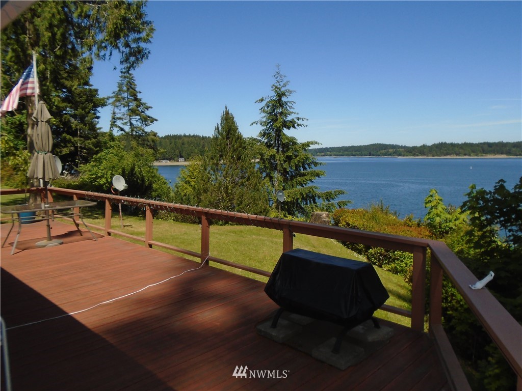 6219 Yeazell Road Southwest Longbranch, WA 98351 - Photo 16 of 27 a view of a ocean from balcony