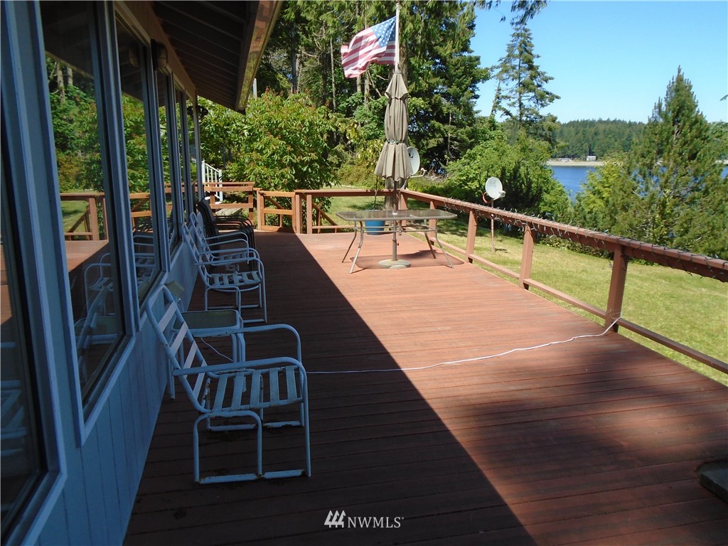 6219 Yeazell Road Southwest Longbranch, WA 98351 - Photo 17 of 27 a view of balcony with furniture