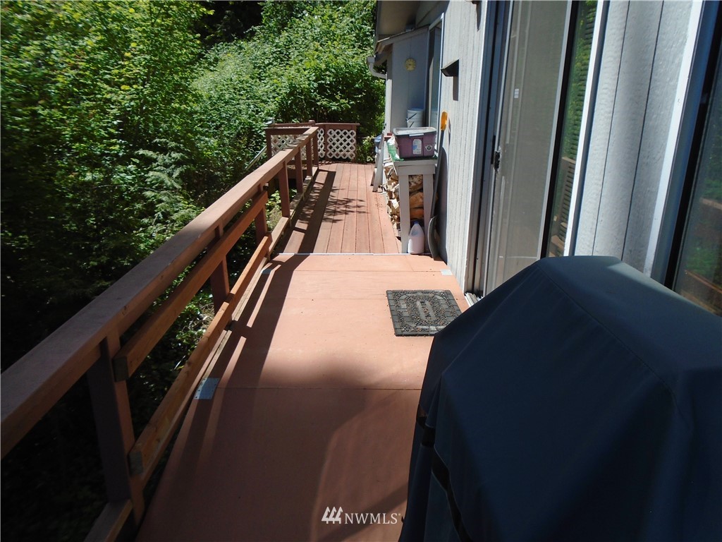 6219 Yeazell Road Southwest Longbranch, WA 98351 - Photo 21 of 27 a view of balcony