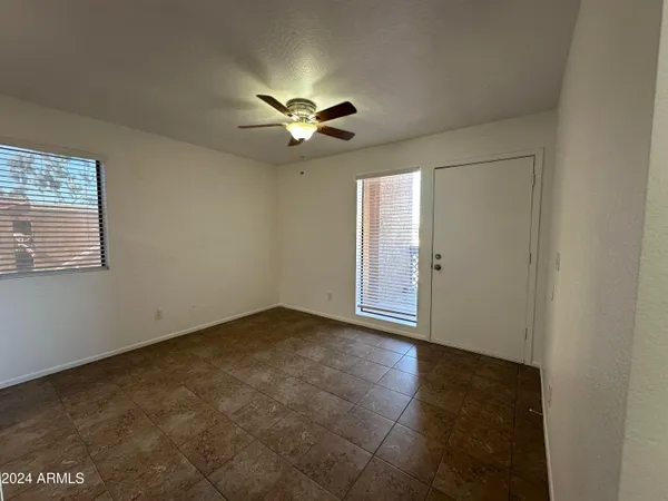 $1,075 | 2650 East McKellips Road, Unit 204, Mesa, AZ 85213
