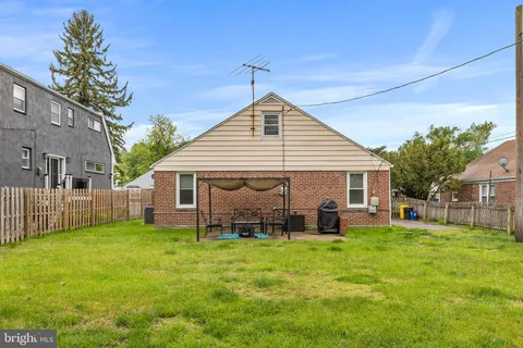 $429,000 | 7 Brookside Road, Glenside, PA 19038