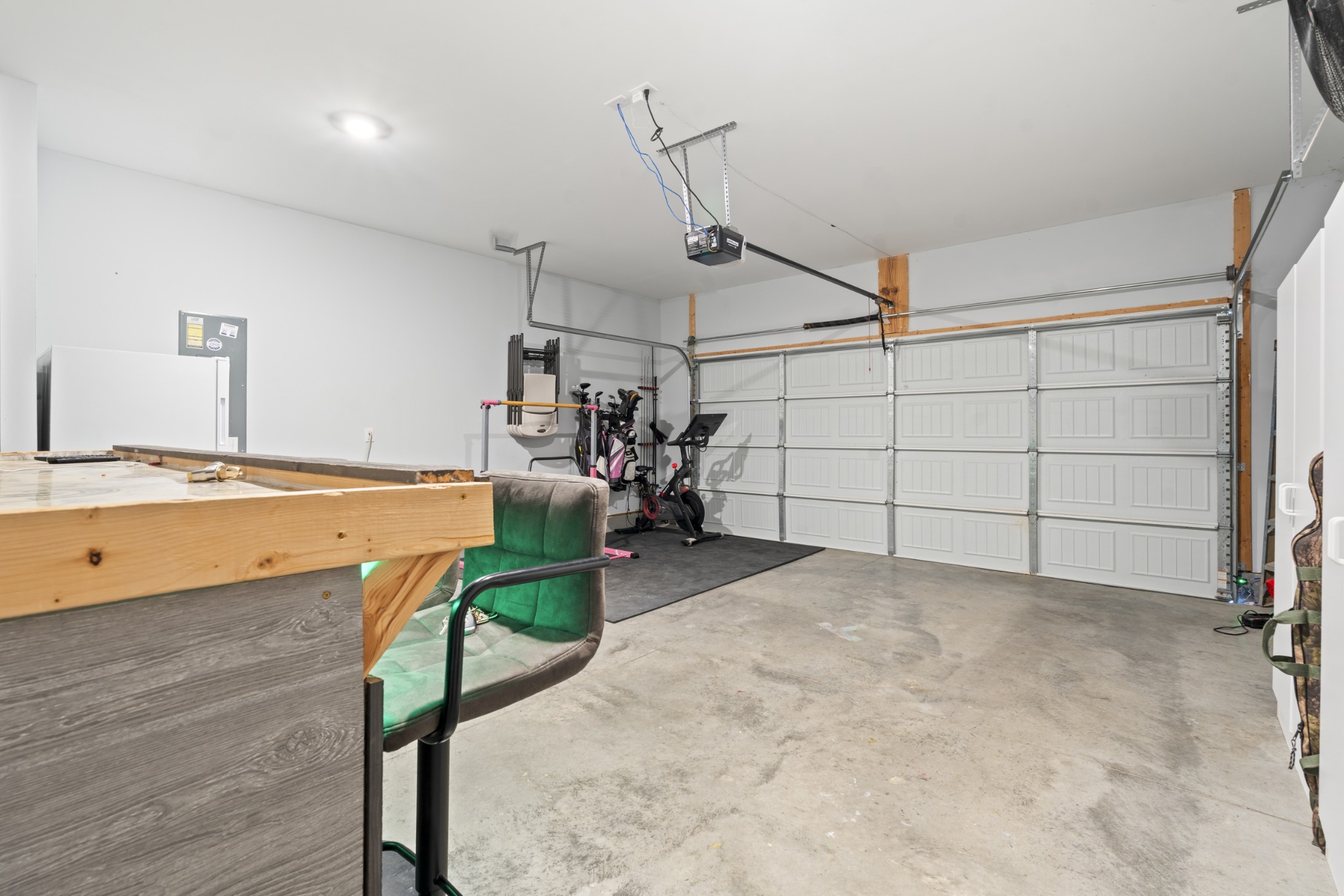 2301 Tintern Road Lebanon, TN 37087 - Photo 36 of 56 a view of a room with gym equipment