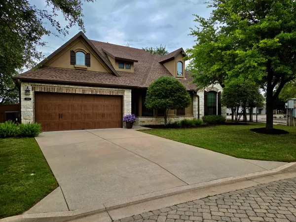$455,000 | 2922 Bellamy Circle, Cedar Park, TX 78613