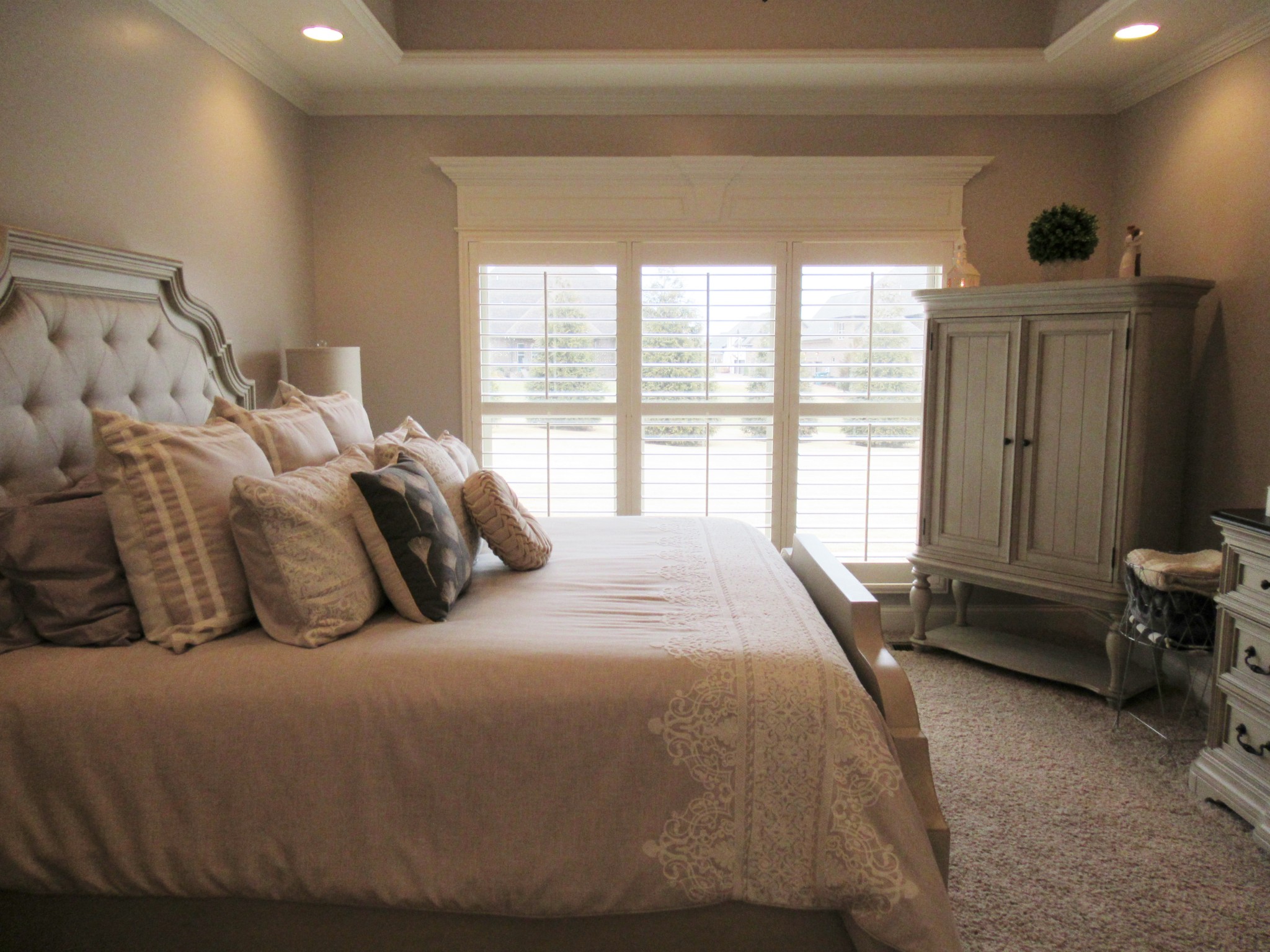 445 Huntington Drive Lebanon, TN 37087 - Photo 19 of 50 a bedroom with a bed and large window