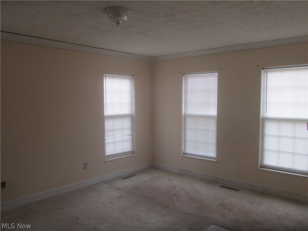 26 Eagle Ridge Drive Vienna, WV 26105 - Photo 6 of 34