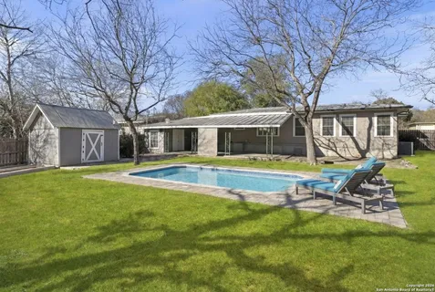 $360,000 | 216 Lyman Drive, Terrell Hills, TX 78209