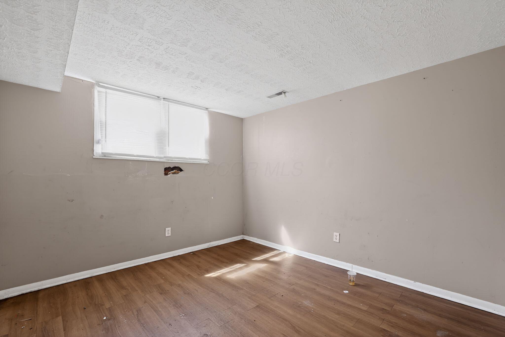 2672 Arcola Road Columbus, OH 43207 - Photo 15 of 45
