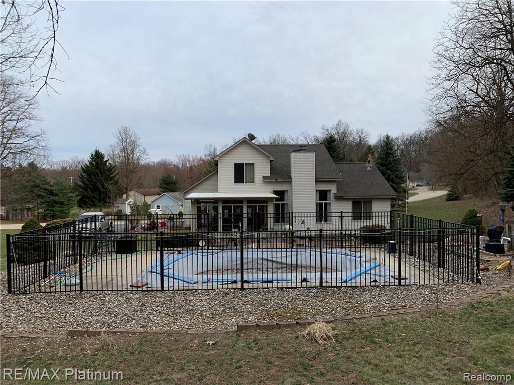 16460 Ridgeview Court Holly, MI 48442 - Photo 17 of 53 IMG_0432.jpg